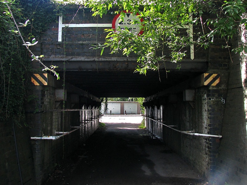 File:Little Bristol Lane2.jpg