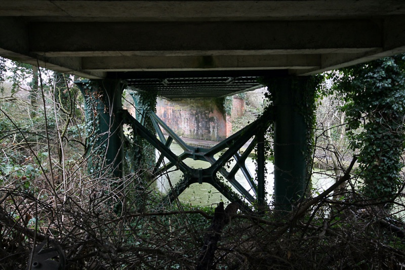 File:Skew Bridge2.jpg