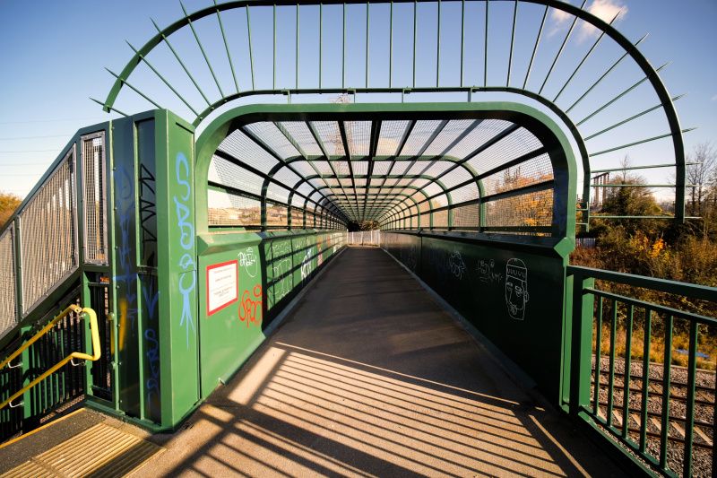 File:LockleazeFootbridge30.jpg