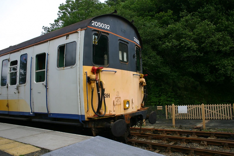 File:205032-2.jpg