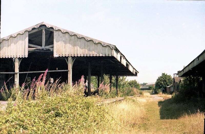 File:Geograph-5991565-by-Ray-Durrant.jpg