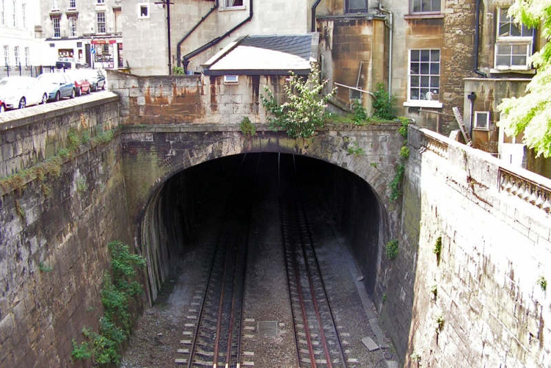 File:Sydney Gardens West Tunnel1.jpg