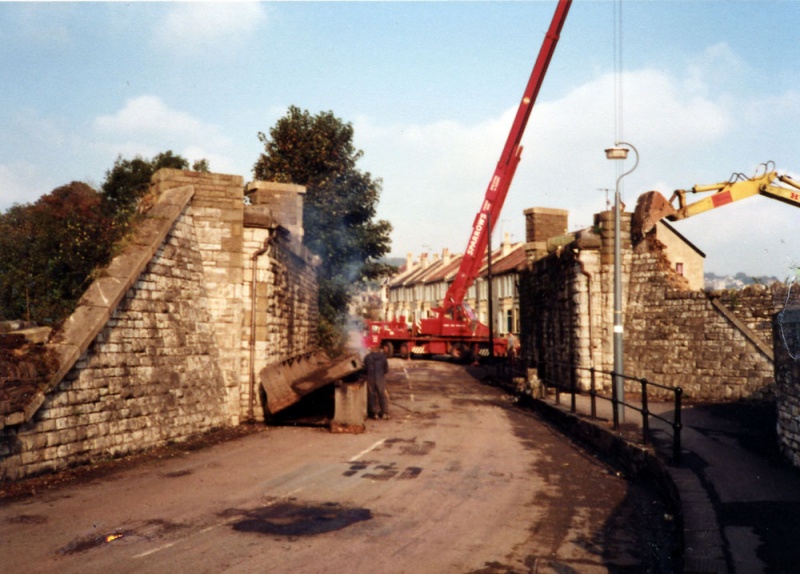 File:Locksbrook Road5.jpg